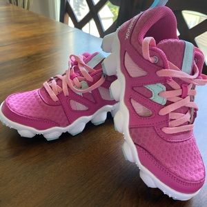 Soccer sneakers with Shin Guards Size 12k